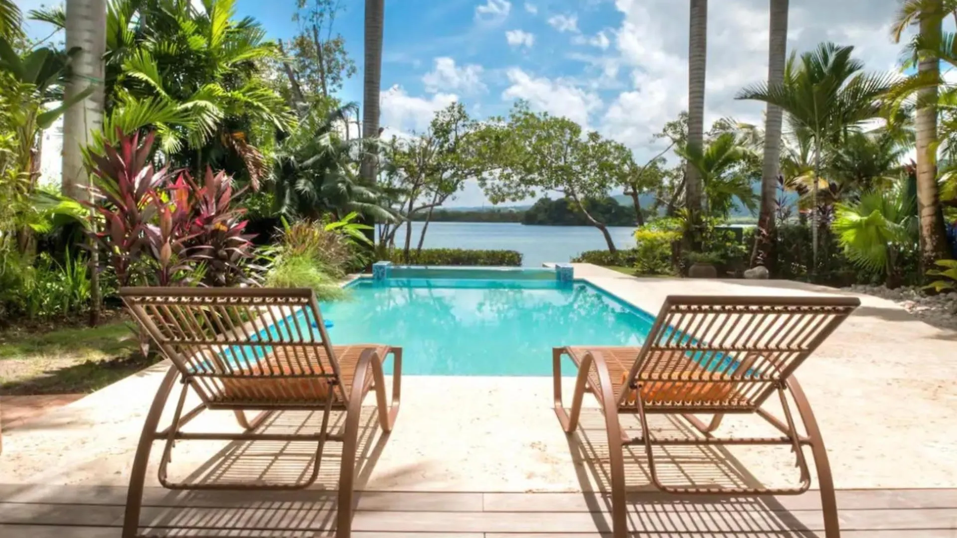 Luxurious Villa In Montego Bay Jamaica Apartment