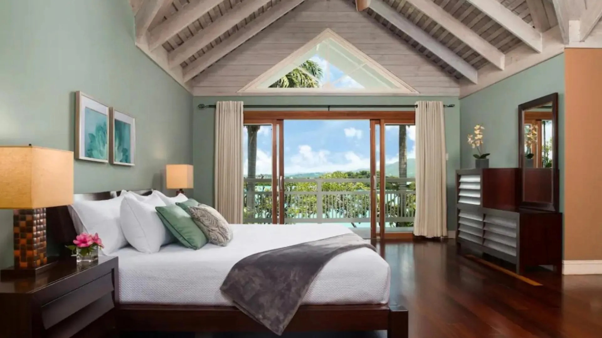 Luxurious Villa In Montego Bay Jamaica