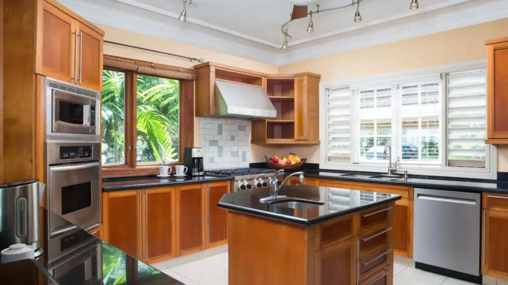 Luxurious Villa In Montego Bay Jamaica 公寓